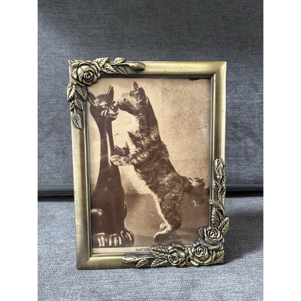 Vintage Ephemera Cat Newspaper Magazine Clipping Metal Vanity‎ Floral Framed